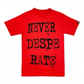 NEVER DESPERATE - RED Size M